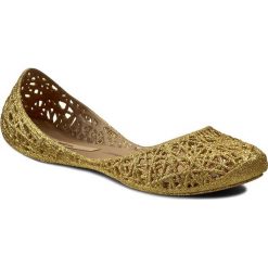 Baleriny MELISSA - Campana Zig Zag II Ad 31513 Gold Glitter 51969. Żółte baleriny damskie Melissa, bez wzorów, z tworzywa sztucznego, klasyczne, bez obcasa, na płaskiej podeszwie. W wyprzedaży za 189,00 zł.