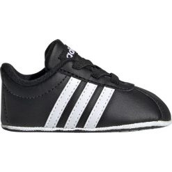 Buty dziecięce Addias VL Court EE6911. Czarne buciki niemowlęce Adidas, ze skóry, z paskami. Za 99,00 zł.