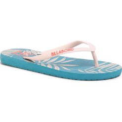 Japonki BILLABONG - Dama S9FF02 BIP0 Sea Blue 179. Różowe klapki damskie Billabong, bez wzorów, z tworzywa sztucznego, bez obcasa. W wyprzedaży za 79,00 zł.
