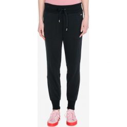 DKNY Spodnie dresowe Czarny. Czarne spodnie damskie DKNY, xs, bez wzorów, z poliesteru. Za 343,95 zł.