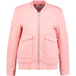 Kurtki damskie: Opus HAYES Kurtka Bomber fresh fruit