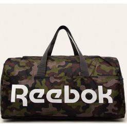 Reebok - Torba. Torby męskie sportowe Reebok, w paski, z poliesteru, sportowe. Za 119,90 zł.