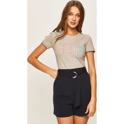 Trussardi Jeans - T-shirt. Białe bluzki damskie Trussardi Jeans, s, z nadrukiem, z elastanu, z okrągłym kołnierzem. Za 239,90 zł.