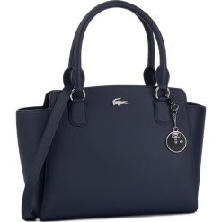 Torebka LACOSTE - M Shopping Bag NF2594DC Peacoat. Niebieskie torebki klasyczne damskie Lacoste, bez wzorów, ze skóry ekologicznej, klasyczne, bez dodatków. W wyprzedaży za 599,00 zł.