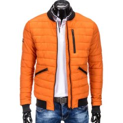 KURTKA MĘSKA PRZEJŚCIOWA PIKOWANA BOMBERKA C321 - POMARAŃCZOWA. Brązowe kurtki męskie bomber marki Ombre Clothing, m, z nylonu. Za 99,00 zł.