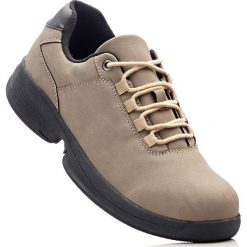 Dżinsy wyszczuplające ze stretchem "Szczuplejsze brzuch, uda, pośladki. bonprix czarny denim. Czarne buty sportowe męskie bonprix. Za 149,99 zł.