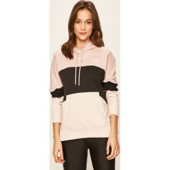 Under Armour - Bluza. Bluzy damskie Under Armour, s, z nadrukiem, z bawełny, bez rękawów, z kapturem. Za 219,90 zł.