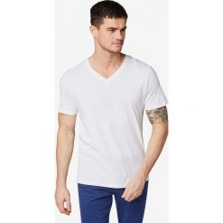Tom Tailor Koszulka Biały. Białe podkoszulki męskie Tom Tailor, m, bez wzorów, z bawełny, z krótkim rękawem. Za 75,95 zł.
