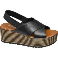 Sandały na platformie Catwalk czarne. Czarne sandały damskie Catwalk, bez wzorów, z materiału, bez obcasa, na obcasie, bez zapięcia. Za 119,90 zł.