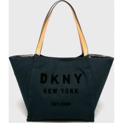 Dkny - Torebka. Białe torebki klasyczne damskie DKNY, bez wzorów, z bawełny, casualowe, na ramię, duże, bez dodatków. Za 799,90 zł.