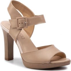 Sandały LASOCKI - BREMA-12 Beige. Klapki damskie Lasocki. Za 179,99 zł.
