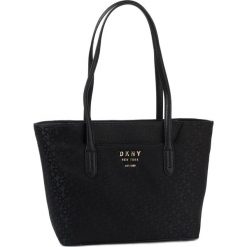 Torebka DKNY - Noho-Ew Tote R92AFC35 Bk Logo/Bk XLB. Czarne torebki klasyczne damskie DKNY, bez wzorów, ze skóry, klasyczne, bez dodatków. Za 1069,00 zł.