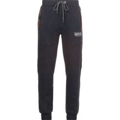 Granatowe Spodnie Kelaith. Niebieskie spodnie męskie Born2be, xl, bez wzorów, z dresówki. Za 49,99 zł.