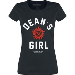 Supernatural Dean's Girl Koszulka damska czarny. Czarne t-shirty damskie marki Supernatural, s, z nadrukiem, z okrągłym kołnierzem. Za 74,90 zł.