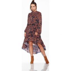 Sukienka z krótszym przodem druk 2. Sukienki damskie Lemoniade, na jesień, m, bez wzorów, eleganckie, bez kołnierzyka, z długim rękawem, długie, mini. Za 259,90 zł.