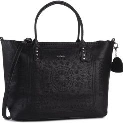 Torebka DESIGUAL - 19WAXP80 2000. Czarne torebki klasyczne damskie Desigual, klasyczne, duże. W wyprzedaży za 239,00 zł.