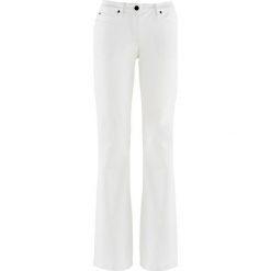 Dżinsy "authentic-stretch" BOOTCUT bonprix biały. Białe boyfriendy damskie bonprix. Za 74,99 zł.
