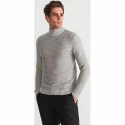 Sweter z półgolfem - Jasny szar. Szare swetry klasyczne męskie marki Reserved, l. Za 159,99 zł.