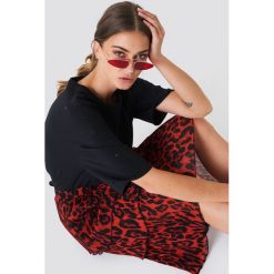 Rut&Circle T-shirt Trash - Black. Czarne t-shirty damskie Rut&Circle, z okrągłym kołnierzem. Za 72,95 zł.