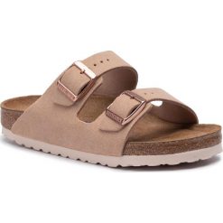 Klapki BIRKENSTOCK - Arizona Bs 1014207 Nude. Brązowe klapki damskie Birkenstock, bez wzorów, ze skóry, bez obcasa. Za 329,00 zł.