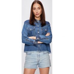Levi's - Koszula. Niebieskie bluzki damskie Levi's®, s, bez wzorów, z bawełny, klasyczne, z klasycznym kołnierzykiem, z długim rękawem. W wyprzedaży za 319,90 zł.