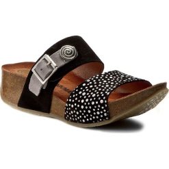 Klapki DR. BRINKMANN - 701052 Schwarz 1. Czarne klapki damskie marki Dr. Brinkmann, bez wzorów, ze skóry, bez obcasa, na obcasie. W wyprzedaży za 189,00 zł.
