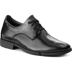 Półbuty CLARKS - Daulton Walk 261269327 Black Leather. Czarne buty wizytowe męskie Clarks, bez wzorów, ze skóry ekologicznej, klasyczne, bez zapięcia. W wyprzedaży za 249,00 zł.
