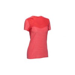 Koszulka turystyczna FH500 HELIUM damska. Czerwone t-shirty damskie marki DOMYOS, z elastanu. Za 69,99 zł.