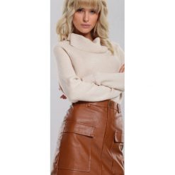 Camelowa Spódnica Anderston. Brązowe spódniczki damskie Renee, s, bez wzorów, mini, trapezowe. Za 89,99 zł.
