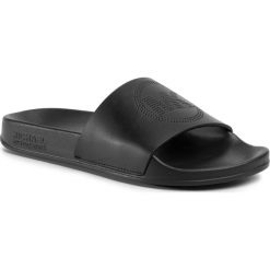Klapki MICHAEL MICHAEL KORS - Gilmore Slide 40S0GMFA1L Black. Czarne klapki damskie MICHAEL Michael Kors, bez wzorów, ze skóry, bez obcasa. W wyprzedaży za 239,00 zł.