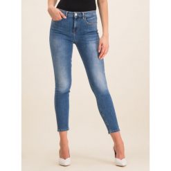 Jeansy Skinny Fit Pinko Sandra PE20 PDEN 1J10CK Y62M. Niebieskie jeansy damskie Pinko, m. W wyprzedaży za 429,00 zł.