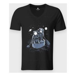 Koszulka męska v-neck Kosmiczny rejs. Koszulki męskie MegaKoszulki, m, bez wzorów, z bawełny, klasyczne, bez kołnierzyka, bez rękawów. Za 59,90 zł.