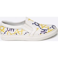 CheBello - Tenisówki. Białe trampki damskie slip on marki CheBello, ze skóry. W wyprzedaży za 119,90 zł.