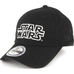 New Era Star Wars Czapka z daszkiem Czarny. Czarne czapki męskie New Era, z motywem z bajki, z bawełny, retro. Za 85,95 zł.