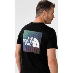 The North Face Koszulka Czarny. Czarne podkoszulki męskie The North Face, l, z nadrukiem, z bawełny, bez kołnierzyka, z krótkim rękawem, krótkie. Za 152,95 zł.