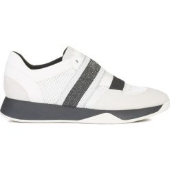 Geox Suzzie Tenisówki Biały. Białe trampki i tenisówki damskie Geox, bez wzorów, ze skóry, bez zapięcia. Za 516,95 zł.