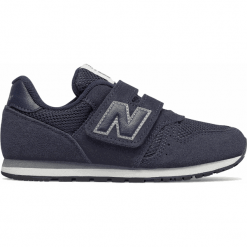 New Balance KV373NUY. Szare buty sportowe dziewczęce marki New Balance, na lato. W wyprzedaży za 169,99 zł.