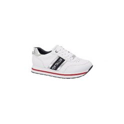 Białe sneakersy damskie Tom Tailor na grubszej podeszwie. Białe sneakersy damskie z materiału. Za 199,90 zł.