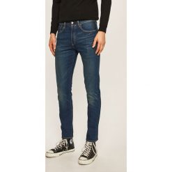 Levi's - Jeansy 501. Niebieskie jeansy męskie Levi's®, s, bez wzorów. W wyprzedaży za 239,90 zł.