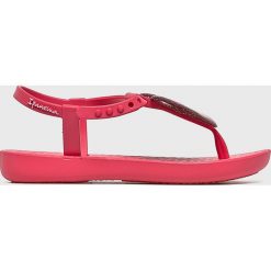 Ipanema - Sandały dziecięce. Różowe sandały dziewczęce Ipanema, z gumy, bez zapięcia. W wyprzedaży za 59,90 zł.