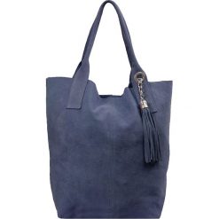Torebki i plecaki damskie: Skórzana torebka „Chloe” w kolorze niebieskim – 33 x 34 x 18 cm