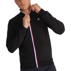 LE COQ SPORTIF ESSENTIELS FULL ZIP > 1922090. Bluzy męskie le coq sportif, xl, z aplikacjami, z bawełny, klasyczne, bez kołnierzyka, bez rękawów, bez kaptura. Za 349,99 zł.