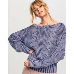 Sweter z dekoltem z tyłu - Granatowy. Niebieskie swetry klasyczne damskie Reserved, l. Za 119,99 zł.