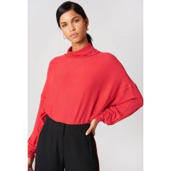 Free People Sweter Alameda - Red. Czerwone golfy damskie Free People, z dzianiny. W wyprzedaży za 121,58 zł.