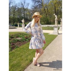 Sukienka FEMALE PASTEL. Sukienki damskie Pakamera, na wiosnę, bez wzorów, z falbankami, bez rękawów, midi. Za 129,00 zł.