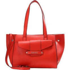 Torebki klasyczne damskie: Valentino by Mario Valentino YATCH Torebka rosso