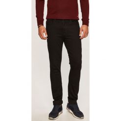 Trussardi Jeans - Jeansy. Czarne jeansy męskie Trussardi Jeans, z aplikacjami. Za 379,90 zł.
