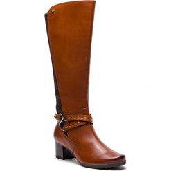 Kozaki CAPRICE - 9-25616-21 Cognac Comb 313. Pomarańczowe kozaki damskie marki Caprice, ze skóry ekologicznej, na obcasie. W wyprzedaży za 399,00 zł.