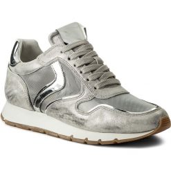 Sneakersy VOILE BLANCHE - Julia 0012012438.01.9105 Inox/Argento. Szare półbuty damskie marki Voile Blanche, bez wzorów, z zamszu, bez obcasa, na płaskiej podeszwie, bez zapięcia. W wyprzedaży za 489,00 zł.