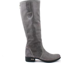 Kozaki - skóra naturalna - model 160 - kolor szary. Szare kozaki damskie Zapato, na co dzień, na zimę, z jeansu, eleganckie, przed kolano, na niskim obcasie, na płaskiej podeszwie, bez zapięcia. W wyprzedaży za 349,30 zł.